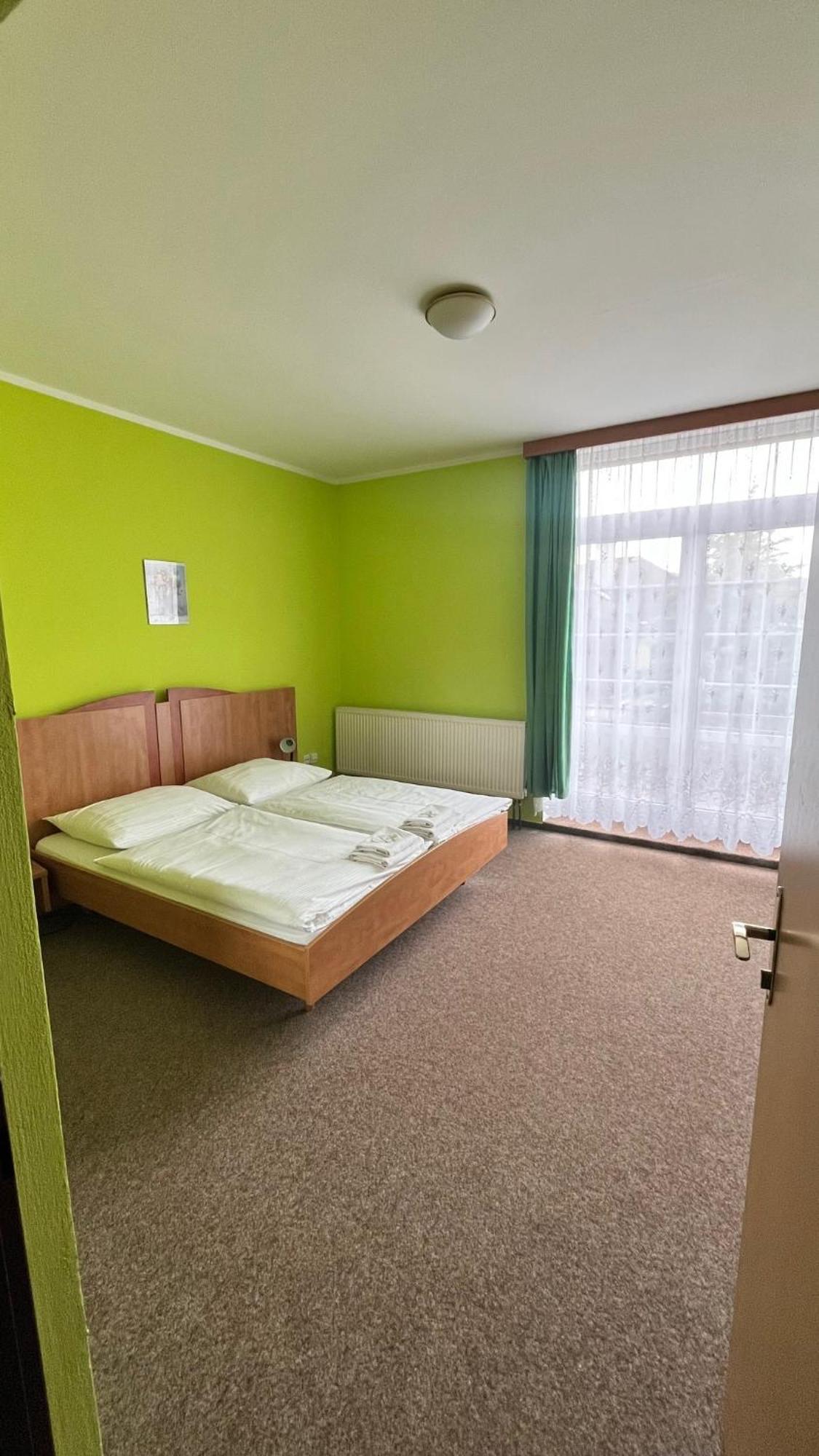 Grandhotel Novy Bor Nový Bor Exterior foto