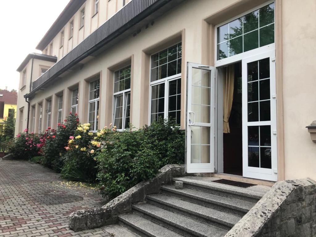 Grandhotel Novy Bor Nový Bor Exterior foto