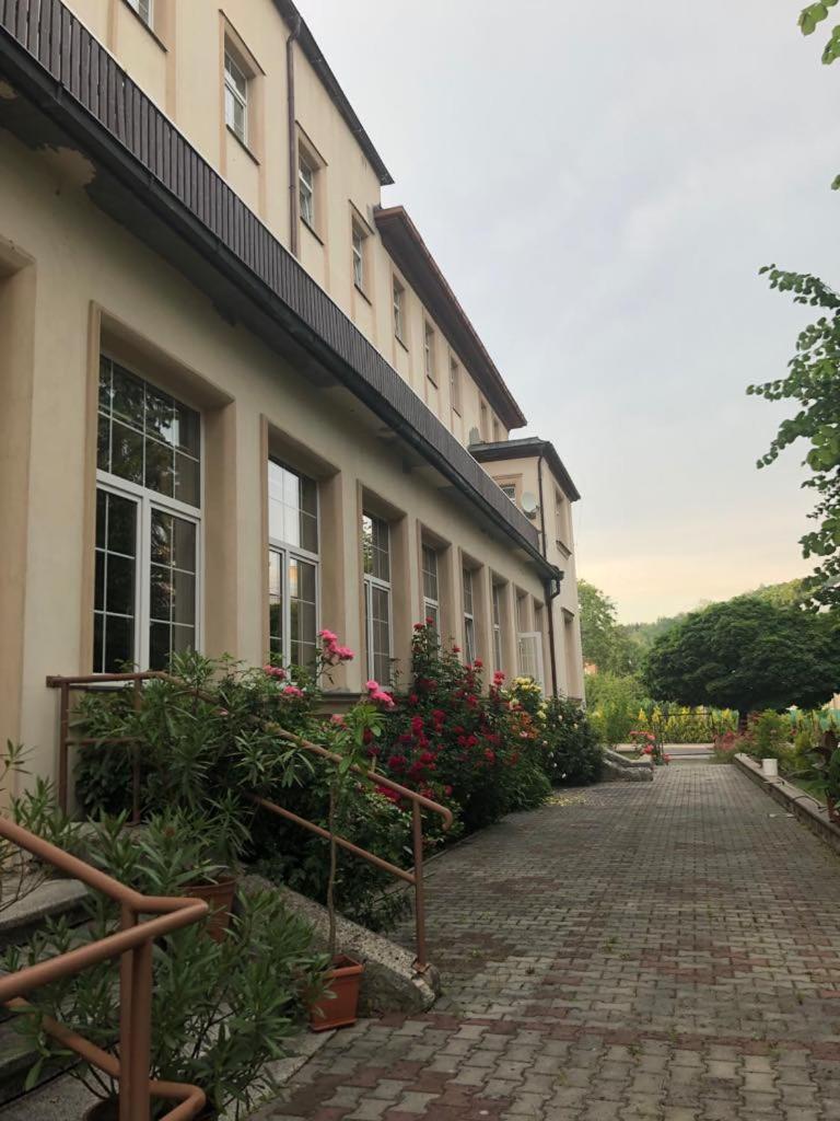 Grandhotel Novy Bor Nový Bor Exterior foto