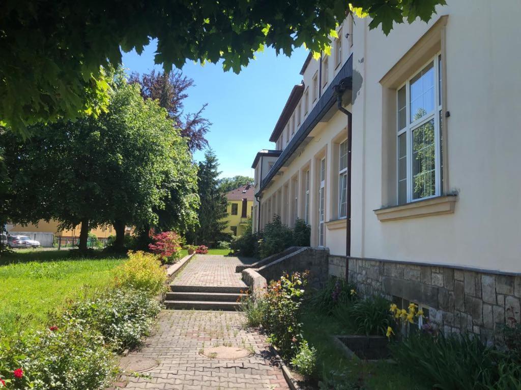 Grandhotel Novy Bor Nový Bor Exterior foto